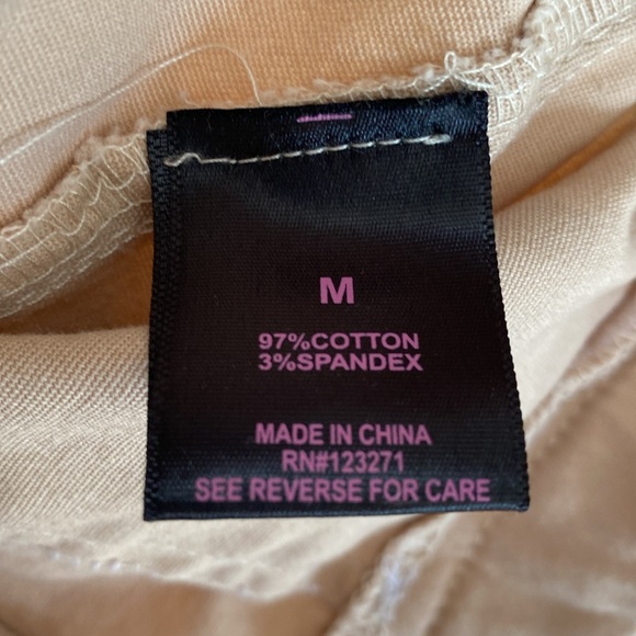 Faded rose cargo style tan pants - Picture 6 of 7